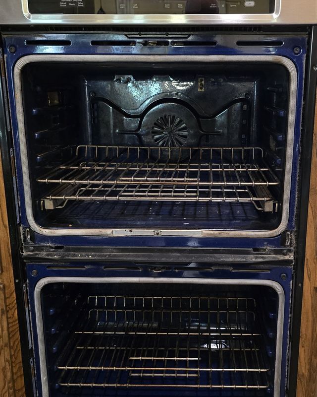 Double wall oven with both doors removed